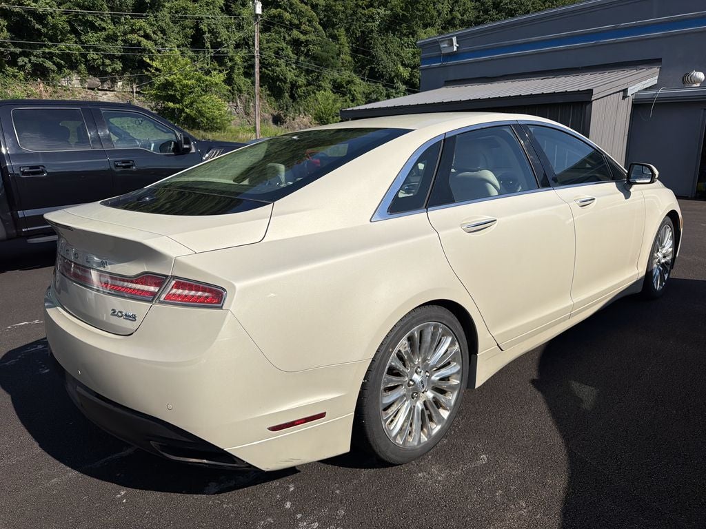 2016 Lincoln MKZ Base