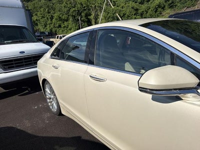 2016 Lincoln MKZ Base