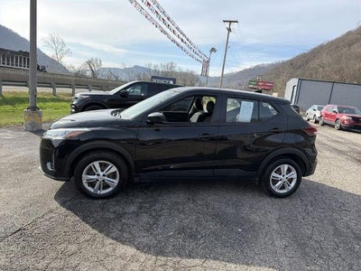 2021 Nissan Kicks S