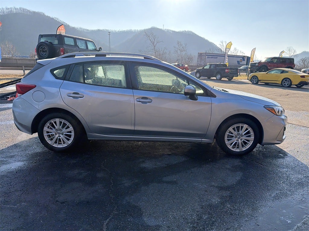 2018 Subaru Impreza 2.0i Premium