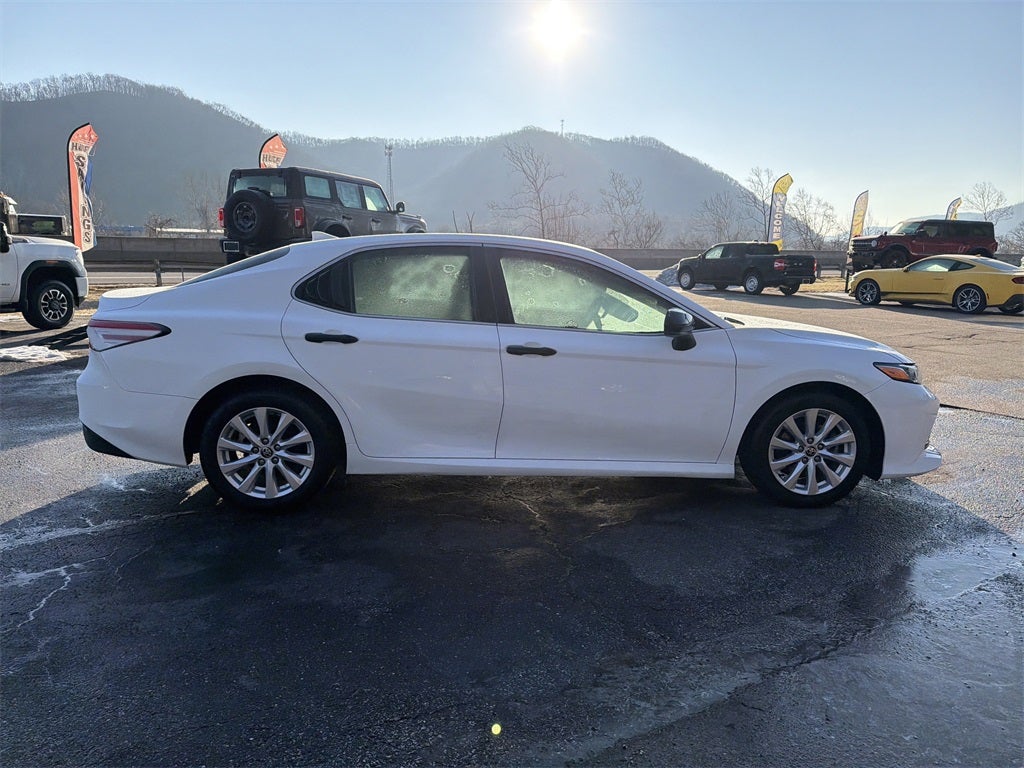Used 2020 Toyota Camry LE with VIN 4T1C11AK5LU955336 for sale in Charleston, WV
