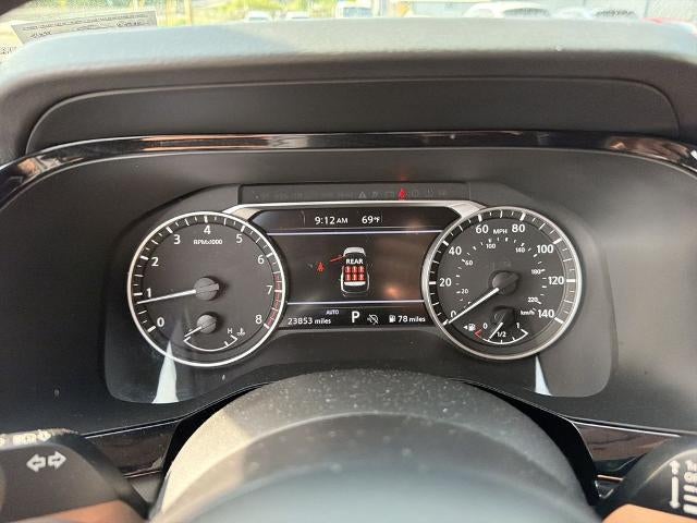 2025 Nissan Pathfinder SV