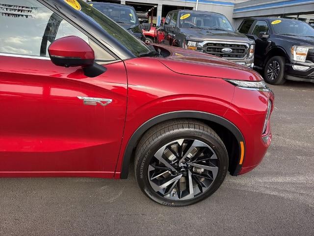 2024 Mitsubishi Outlander PHEV Base