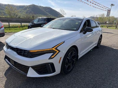 2025 Kia K5 GT-Line