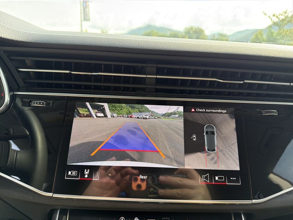 2025 Audi Q8 55 Premium Plus quattro