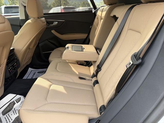 2025 Audi Q8 55 Premium Plus quattro