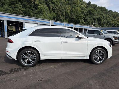 2025 Audi Q8 55 Premium Plus quattro
