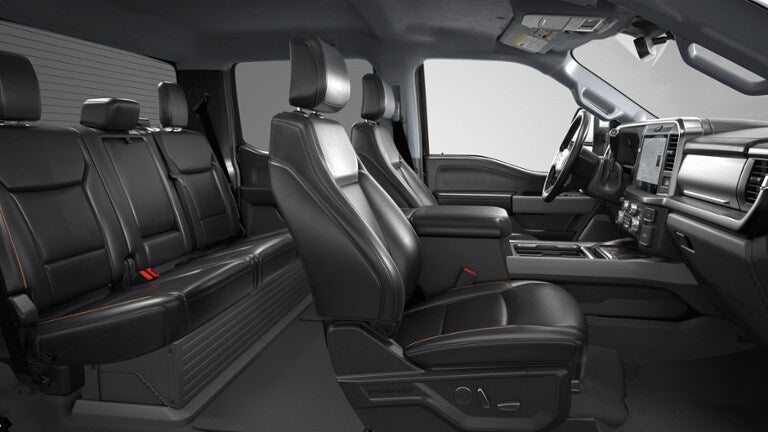 2026 Ford Super Duty F-350® Lariat®