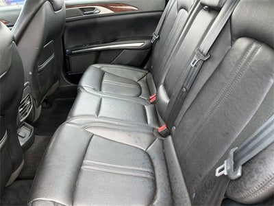 2015 Lincoln MKZ Base