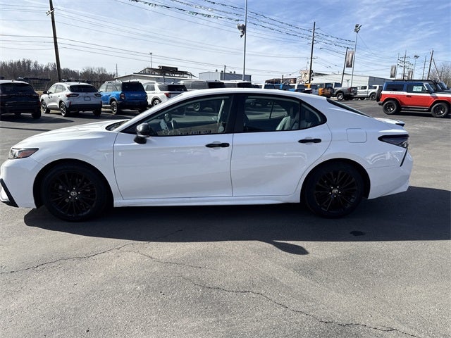2022 Toyota Camry SE Nightshade