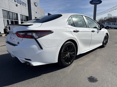 2022 Toyota Camry SE Nightshade
