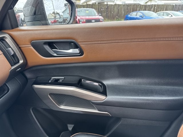 2023 Nissan Pathfinder Platinum